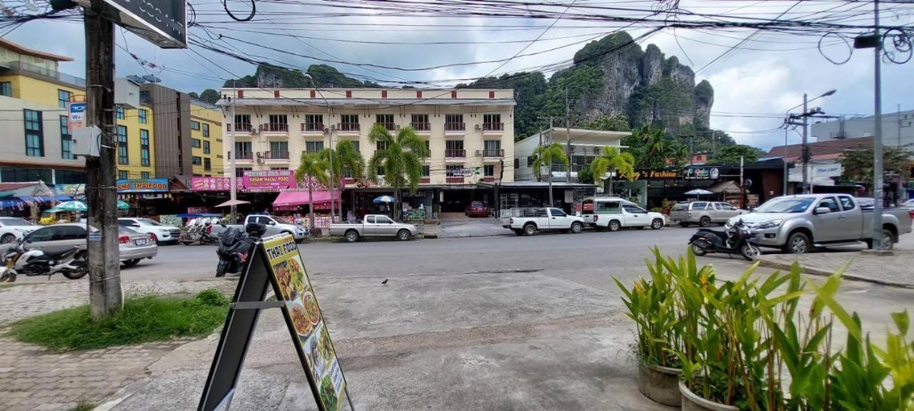 Pranang Flora House Homestay Ao Nang Exterior photo